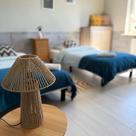 Szumi Las Bed & Breakfast Józefów Eksteriør bilde