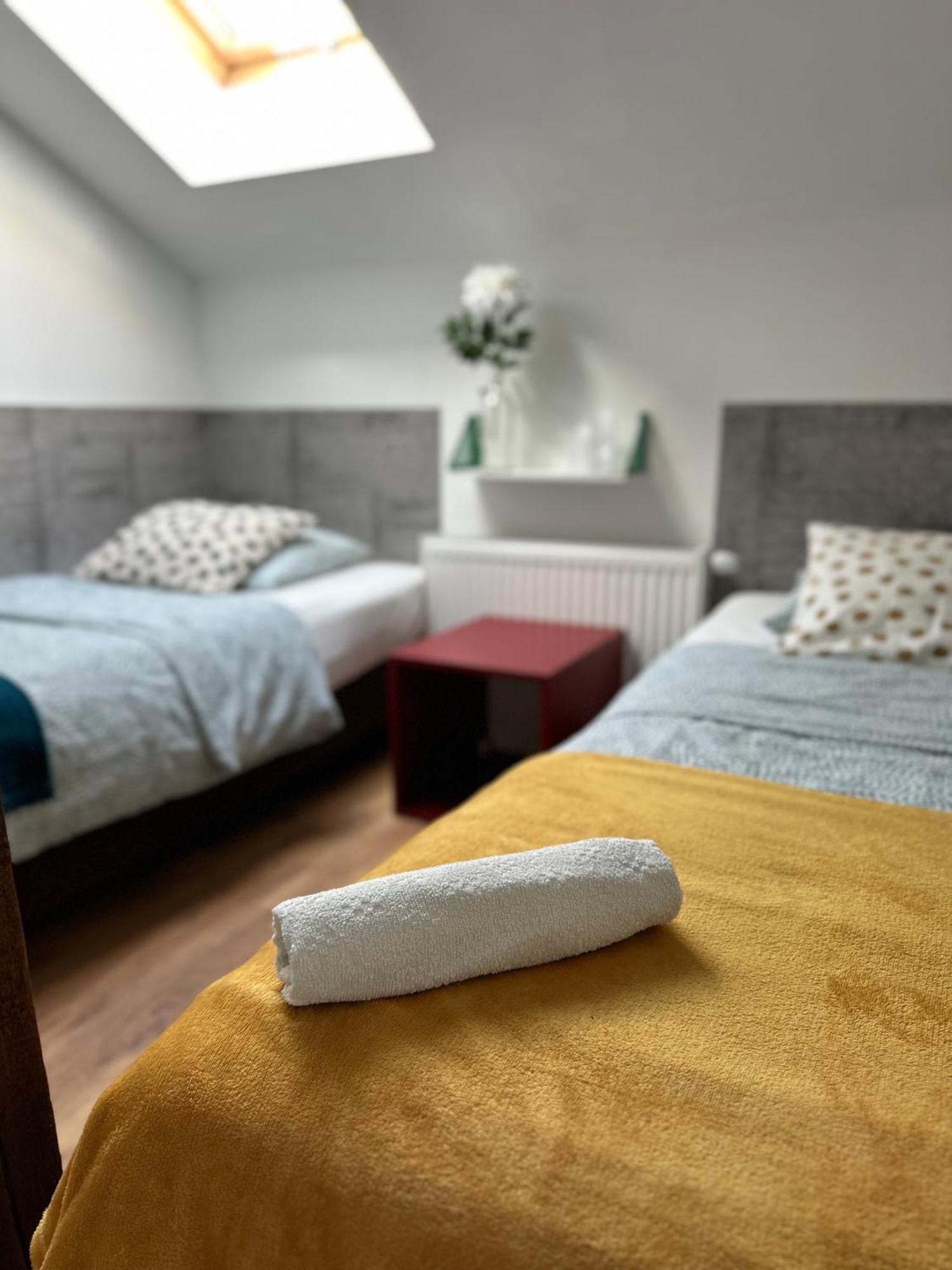 Szumi Las Bed & Breakfast Józefów Eksteriør bilde