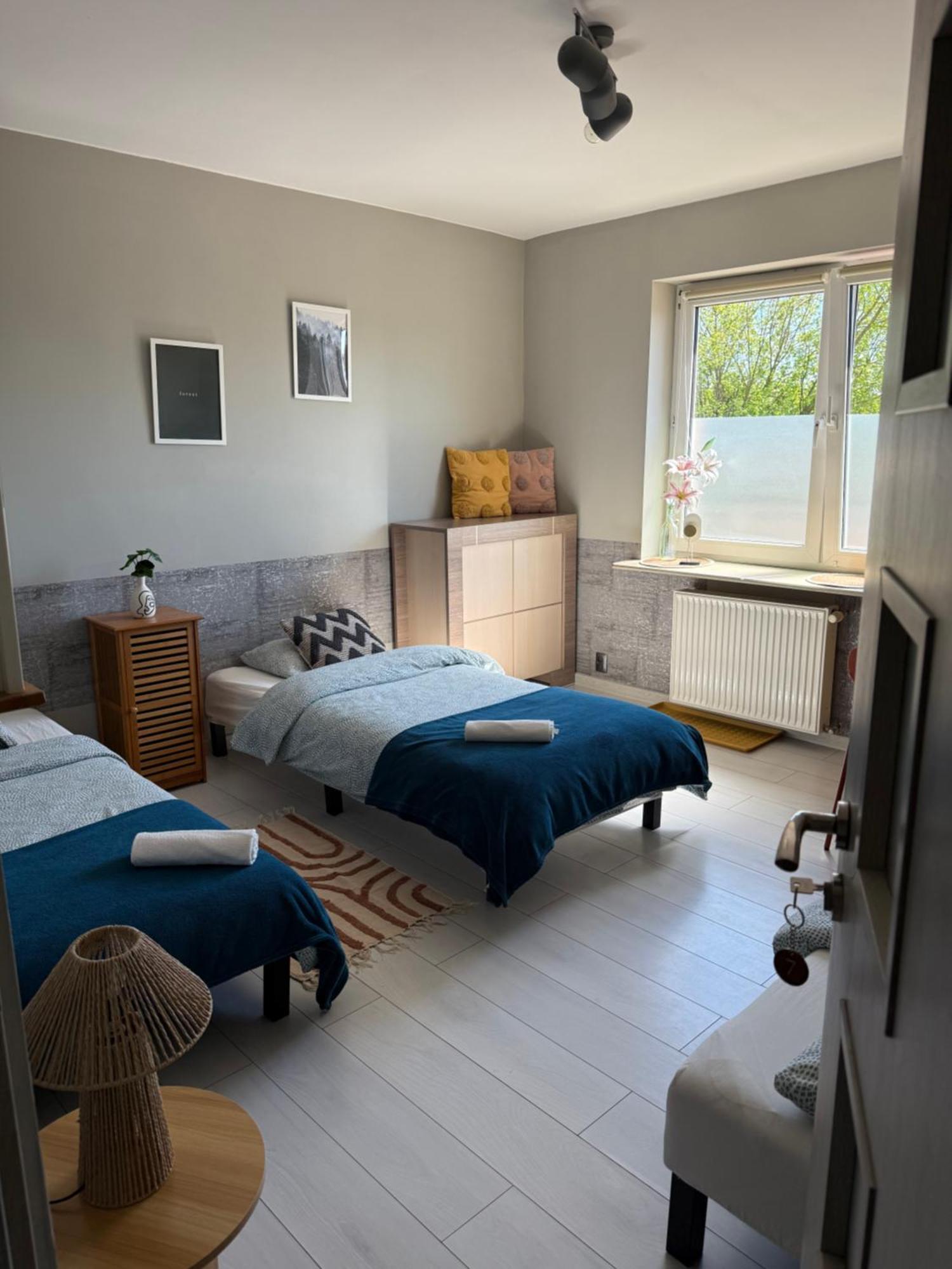 Szumi Las Bed & Breakfast Józefów Eksteriør bilde